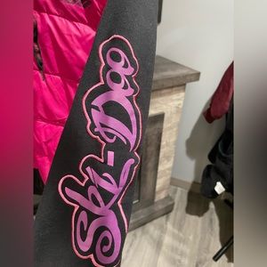 MUST GO women’s ski-doo jacket. Down material size small